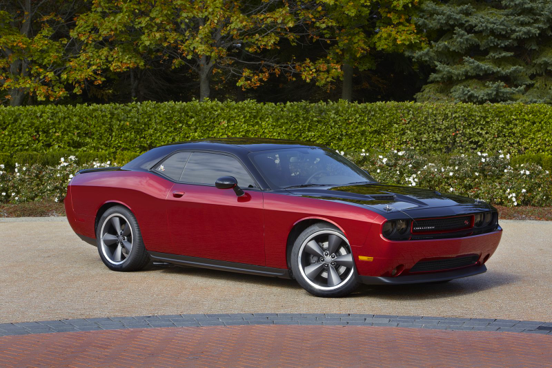 Illustration for article titled Staged For Launch: Dodge Reveals New Scat Package Stage Kits With Mopar Performance Parts At 2013 SEMA Show